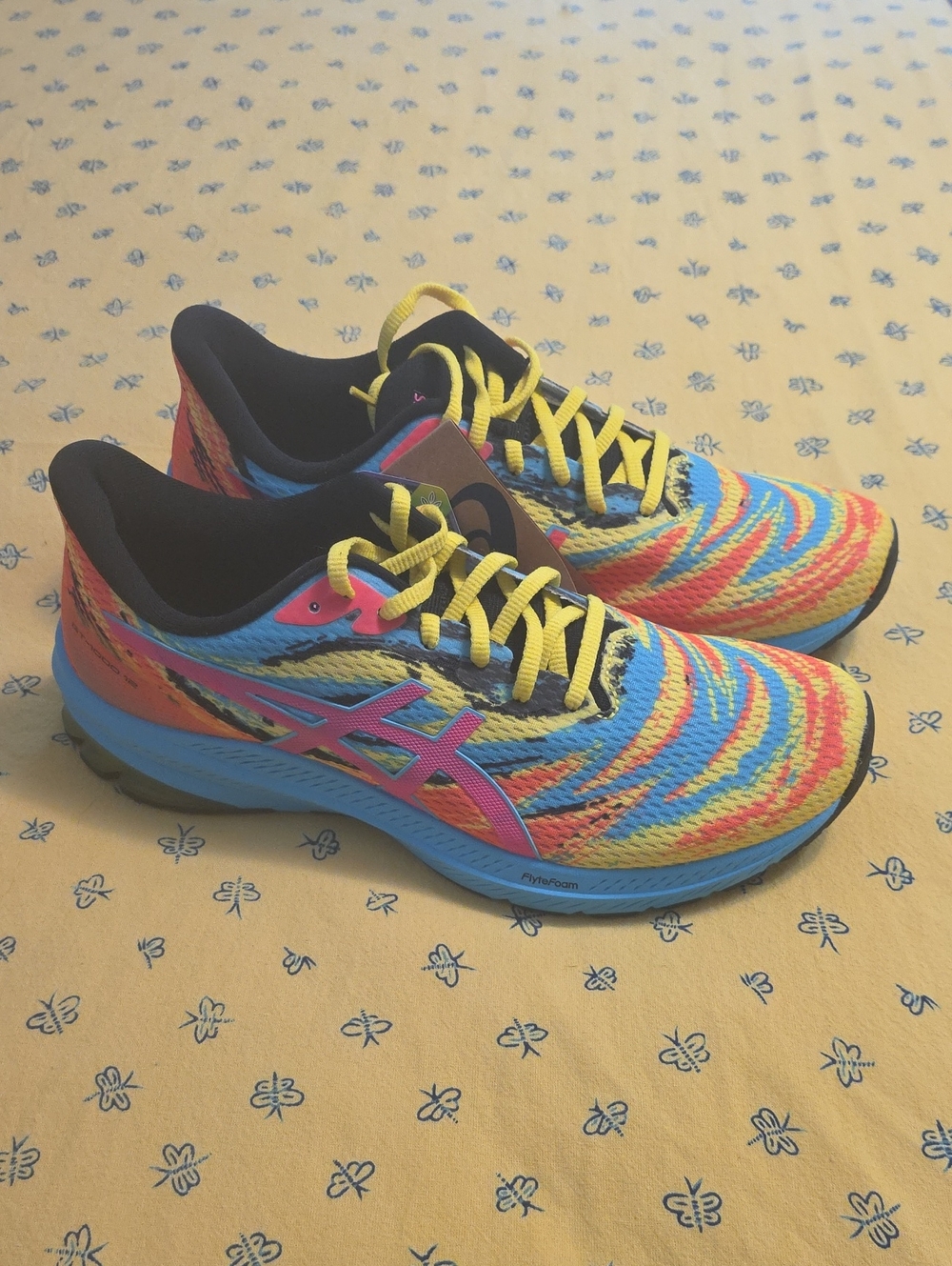 NWT ASICS GT-1000 12